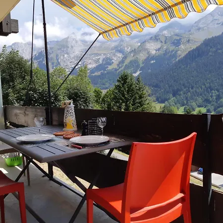 Le Soladret - 2 Pieces 4 Etoiles - Vue Extraordinaire Sur Les Aravis La Clusaz